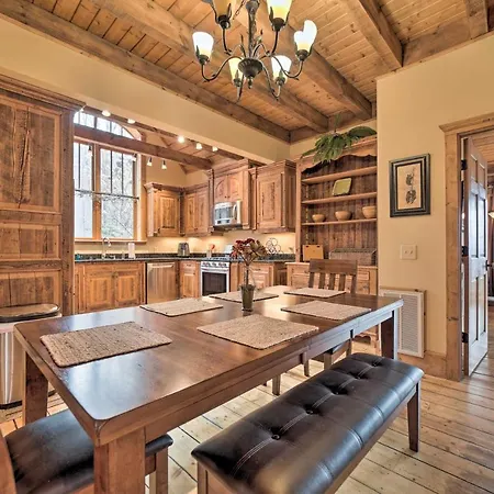 Luxury Cabin Rental In Franklin With Private Hot Tub Exterior photo