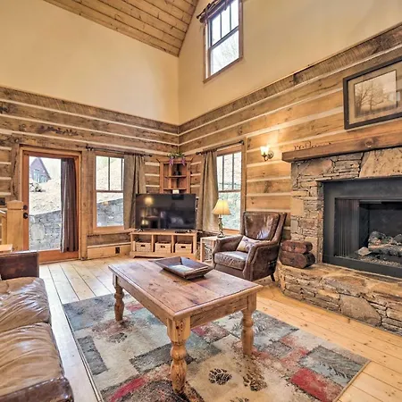 Luxury Cabin Rental In Franklin With Private Hot Tub Exterior photo