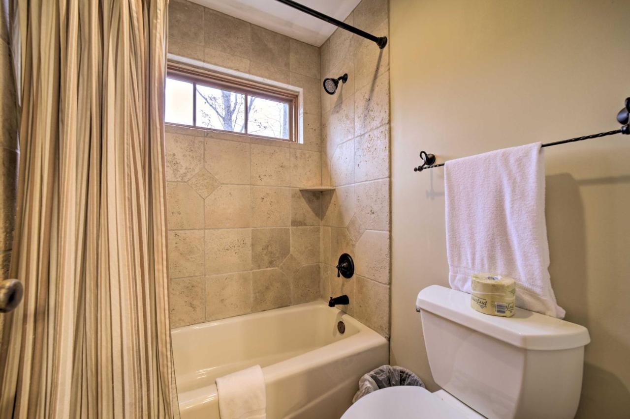 Luxury In With Private Hot Tub Holiday home