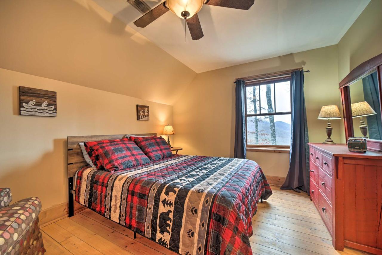Luxury In With Private Hot Tub Holiday home
