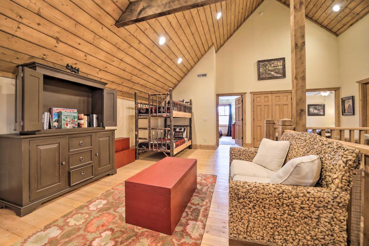Holiday home Luxury In With Private Hot Tub
